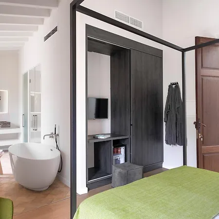 Hotel 1902 Townhouse 4*