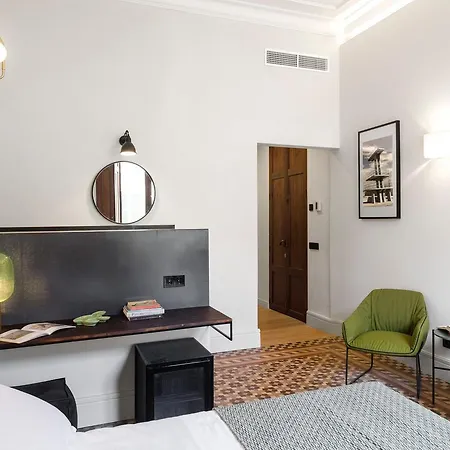 1902 Townhouse 4* Soller