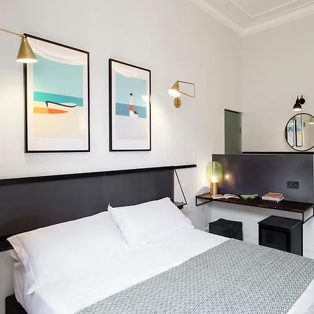 1902 Townhouse 4* Soller