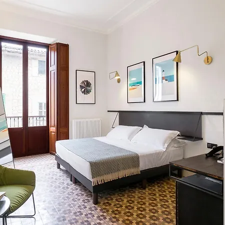 1902 Townhouse 4* Sóller