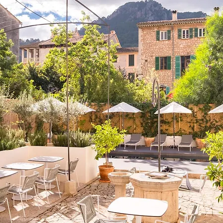 1902 Townhouse 4* Sóller